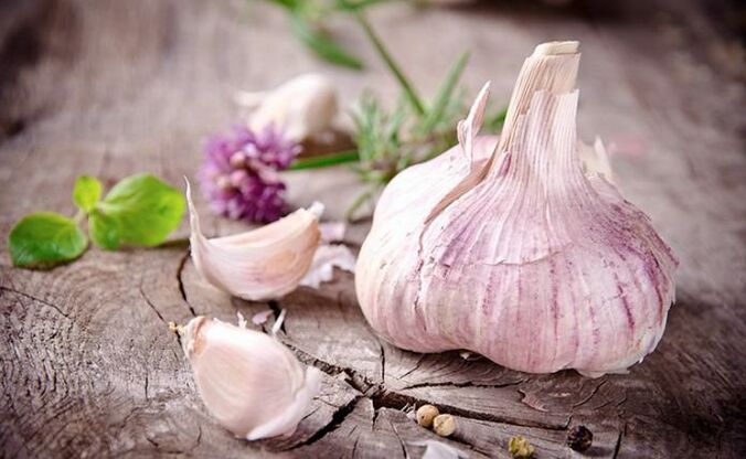 Garlic removes parasites