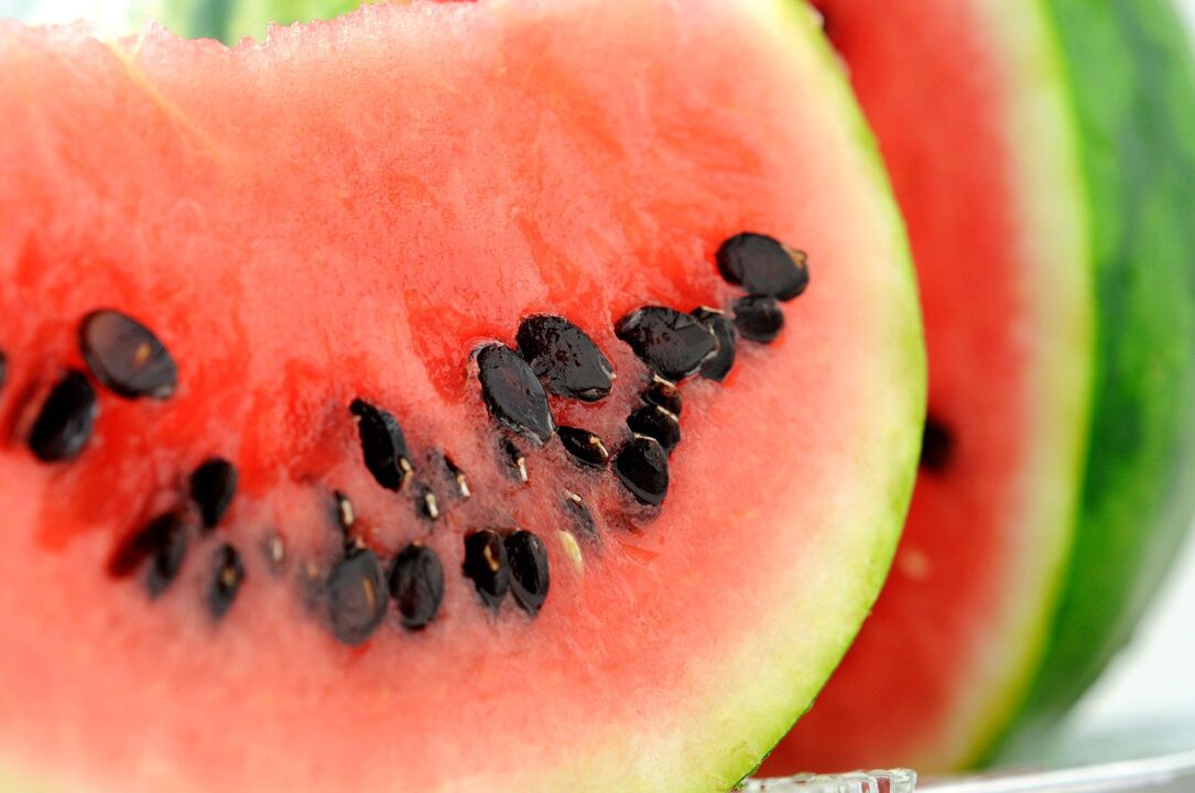 Watermelon seeds treat worms